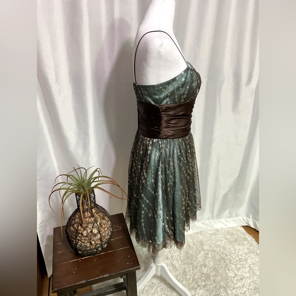 Morgan & Co. Vintage Y2K Formal Dress - Picture 6 of 16